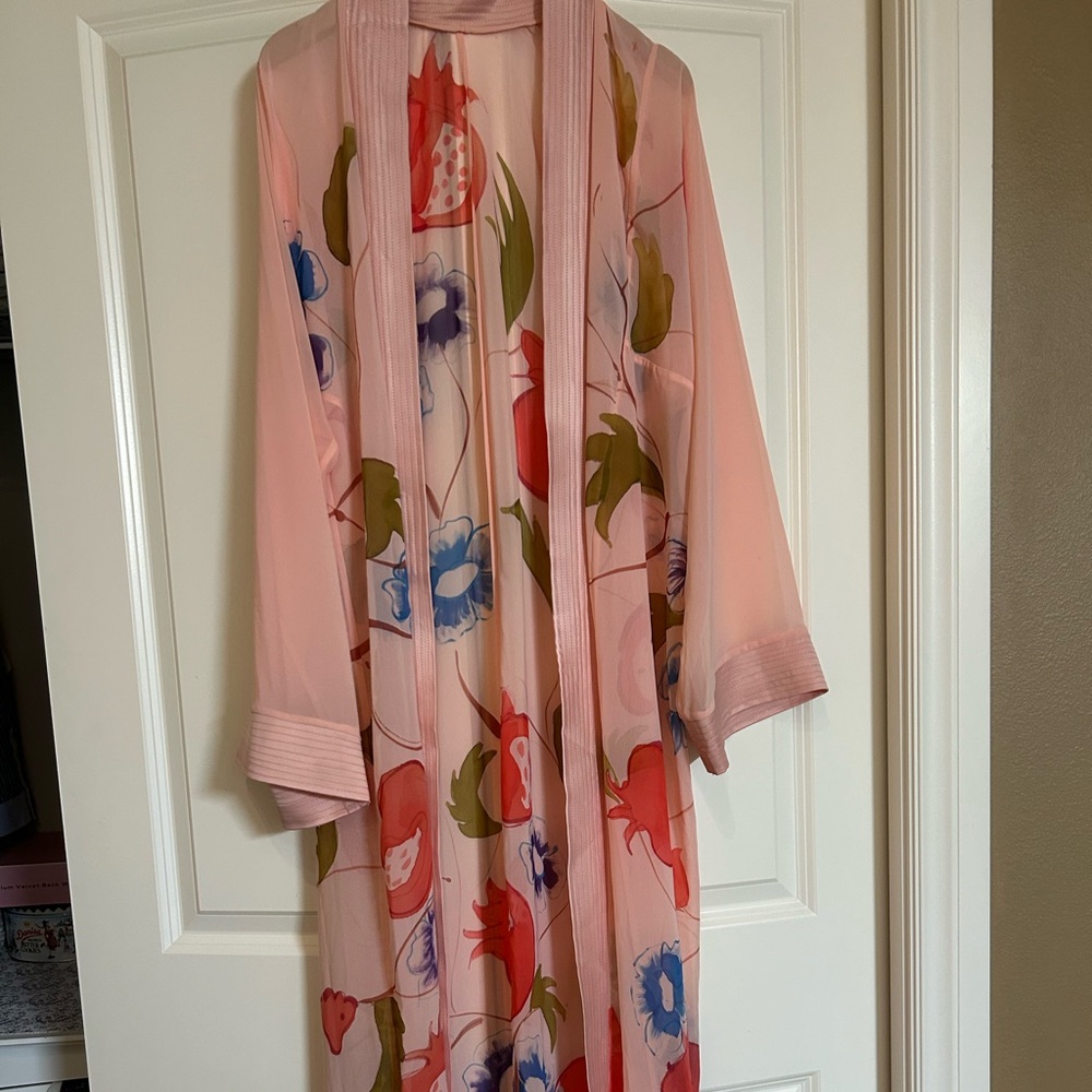 Floral Sheer Pink Kimono